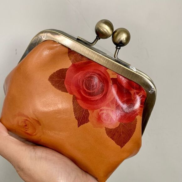 Handmade Vintage Style Genuine Leather Floral Print Purse/Wristlet/Crossbody - Picture 9 of 16